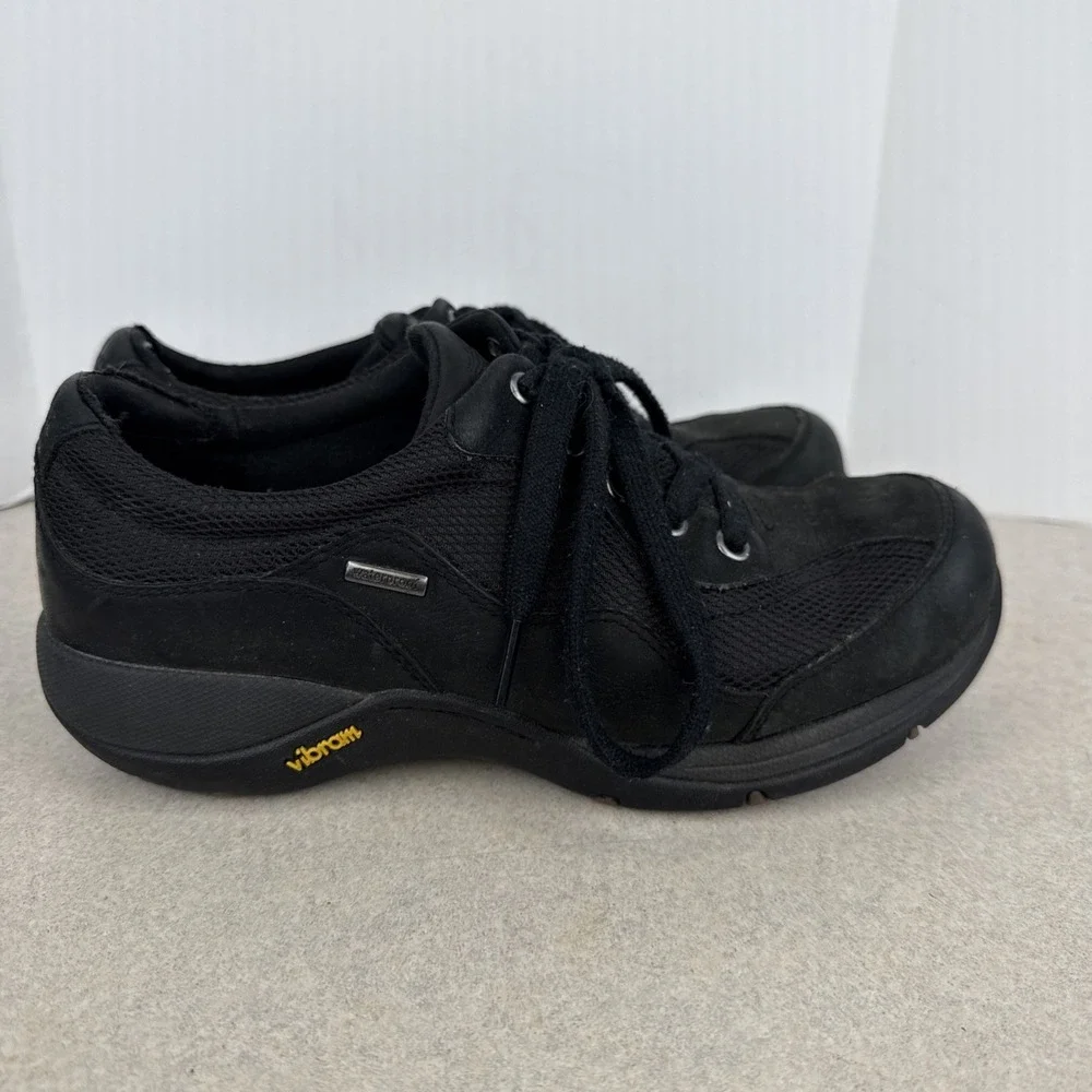 Womens Dansko‎ Black Walking Hiking Waterproof Lace Up Shoe Size 37 Vibram